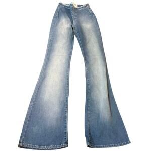 BDG Urban Outfitters High Rise Flare Jeans Size 27 Light Wash Stretch Denim